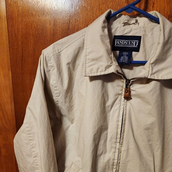Women's Medium Lands' End Cream Zip Up Soft-Shell Windbreaker Jacket - Picture 3 of 8